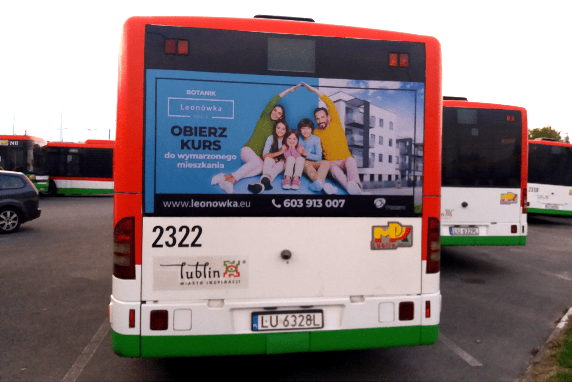 Reklama na oklejonym autobusie Lublin