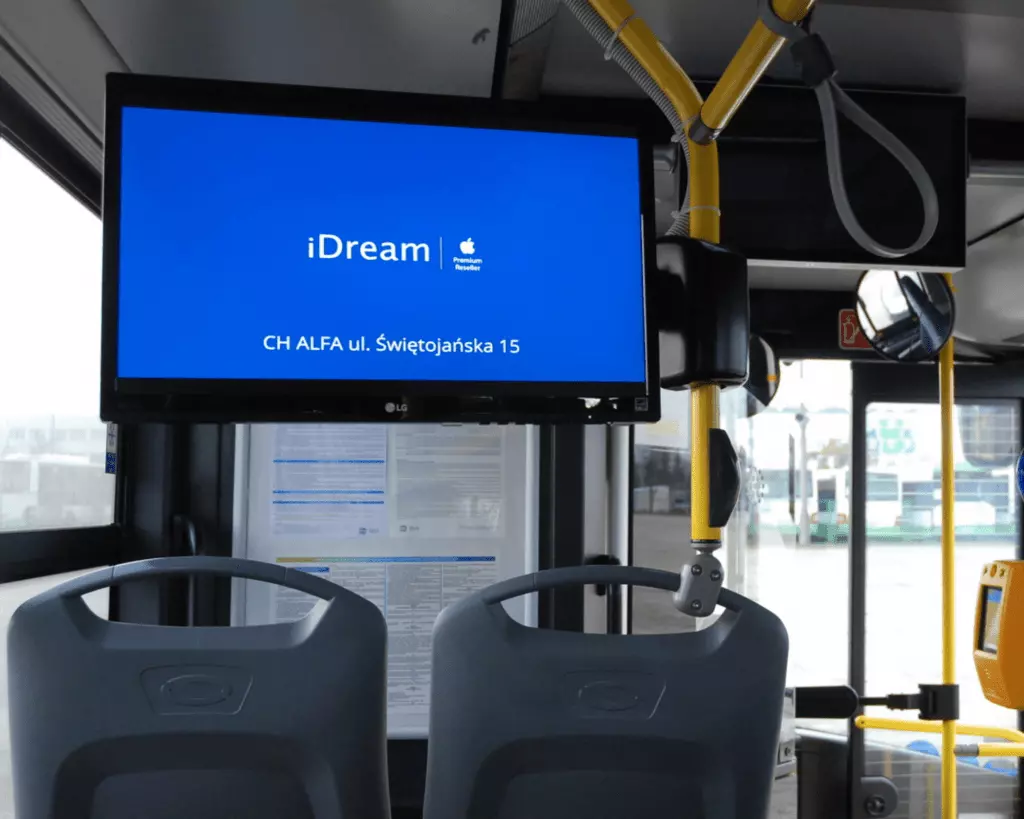 reklama w autobusach